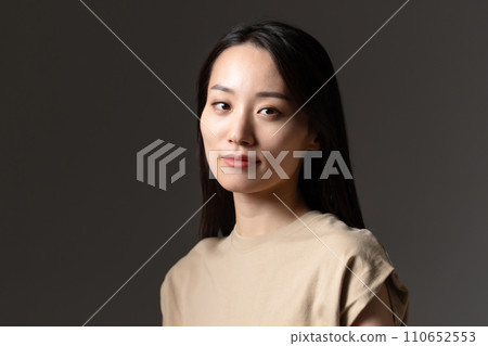 年輕女性的美麗形象 年輕女性的美麗形象 110652553