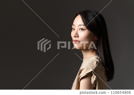 Beauty image of young women Beauty image of young women 110654808