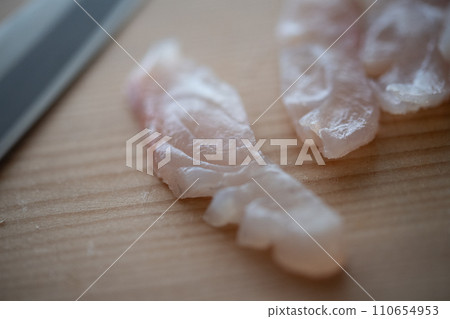 生鮭魚生魚片 生鮭魚生魚片 110654953