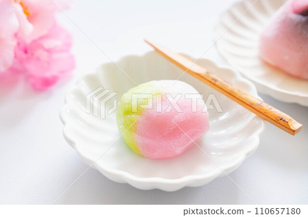 春天的味道:三色團子 春天的味道:三色團子 110657180