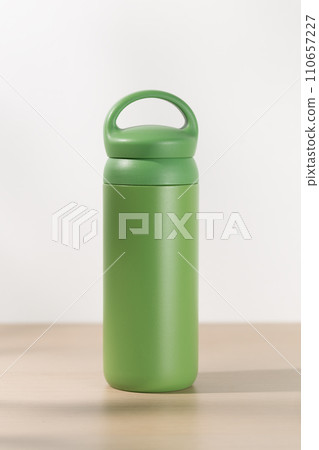 Green tumbler Green tumbler 110657227