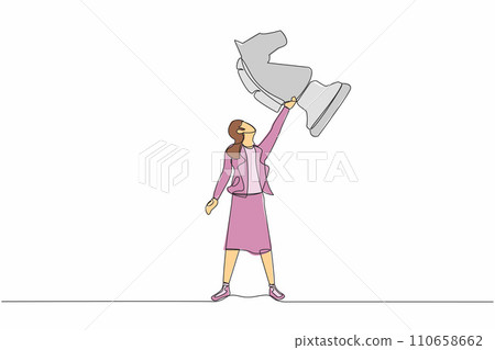 Single one line drawing young businesswoman holding horse chess piece. Successful entrepreneurship tactics or strategy, superiority in business. Continuous line draw design graphic vector illustration Single one line drawing young businesswoman holding horse chess piece. Successful entrepreneurship tactics or strategy, superiority in business. Continuous line draw design graphic vector illustration 110658662