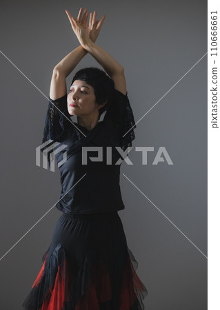 Dancer image 110666661