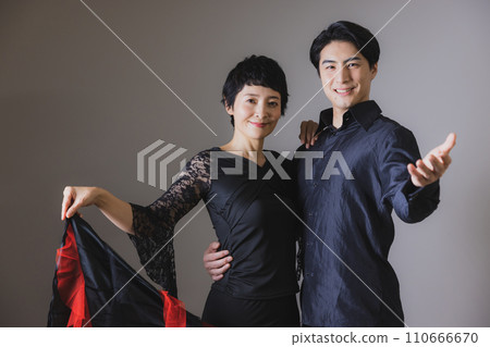 Dancer image 110666670