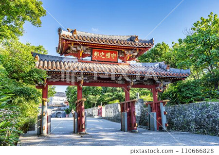 Blue sky and Shureimon of Shuri Castle, Naha City, Okinawa Prefecture Blue sky and Shureimon of Shuri Castle, Naha City, Okinawa Prefecture 110666828