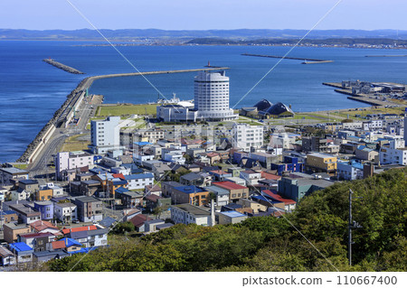Wakkanai streetscape 110667400