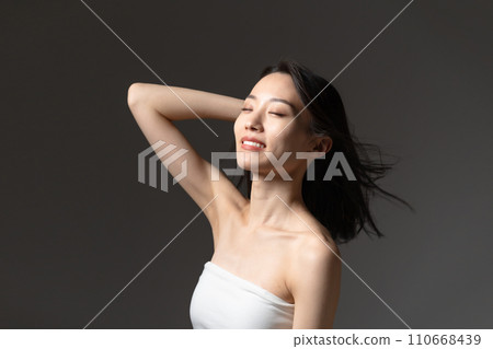 Beauty image of young women 110668439