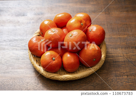 Kintoki red mandarin orange Kintoki red mandarin orange 110673783