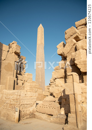 埃及盧克索卡納克神殿的美麗風景 110674225