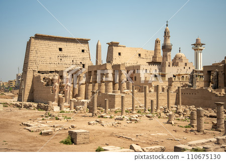 Beautiful scenery of Luxor temple in Egypt 110675130