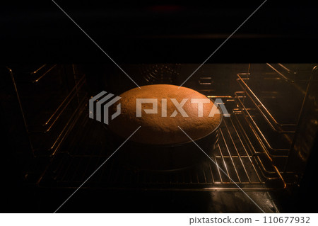 sponge cake is baked in the oven sponge cake is baked in the oven 110677932