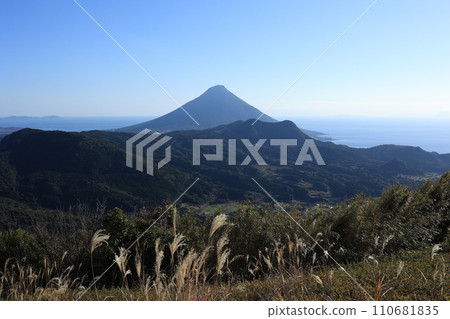 從小野岳公園二見丘展望台眺望開聞岳 110681835
