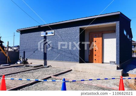 Image of newly built/single-family house (under construction) Image of newly built/single-family house (under construction) 110682021