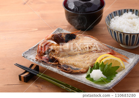 烤魚 乾金鯛魚 烤魚 乾金鯛魚 110683280