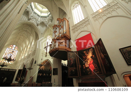 Cathedral of Our Lady/Nave of Notre Dame Cathedral (Antwerp, Belgium) Cathedral of Our Lady/Nave of Notre Dame Cathedral (Antwerp, Belgium) 110686109