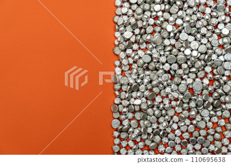 aluminum tart stone 110695638