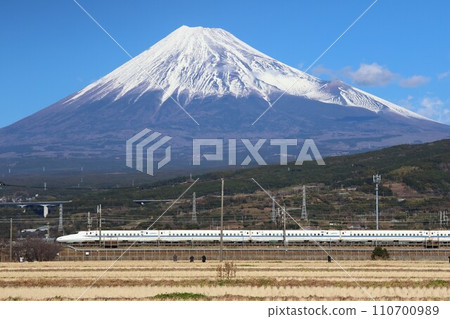 [JR Tokai] Mt. Fuji and N700 series (Tokaido Shinkansen: Mishima - Shin-Fuji) 110700989