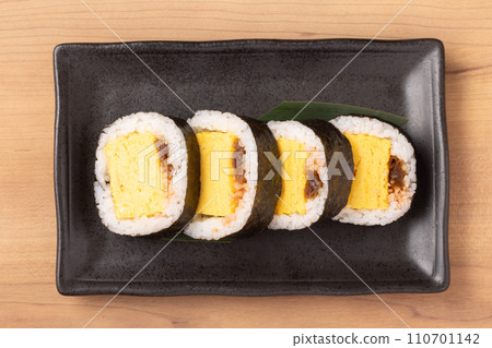 thick egg roll thick egg roll 110701142