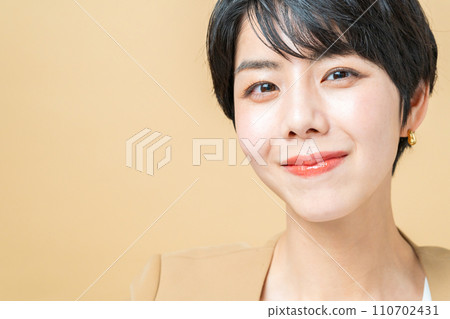 適合30多歲女性的美麗。 110702431