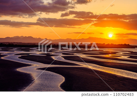 冬季瑪塔瑪海岸和日落，大分縣豐後高田市 110702483