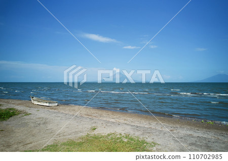 Shore of Ometepe lake 110702985