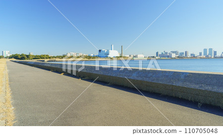 [Chiba Prefecture] Akanehama Ryokuchi and Makuhari New City 110705048