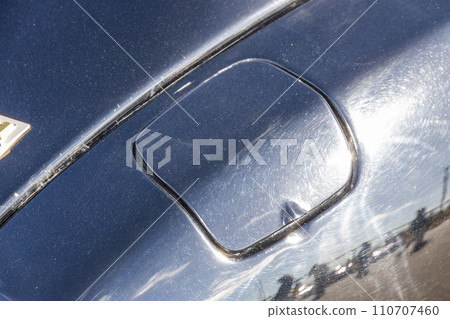 Car body deterioration and rust, dents 110707460