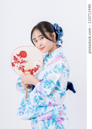 浴衣的小姐 浴衣的小姐 110711490