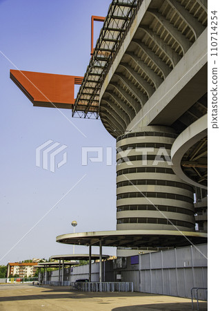 The scenery of Milan, Italy, the most beautiful country of passion in the world 110714254