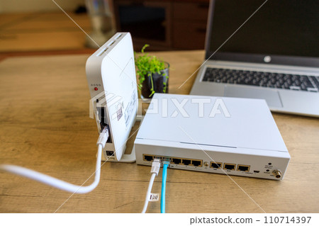 Remote work that can be done with more peace of mind by adding a security router 110714397