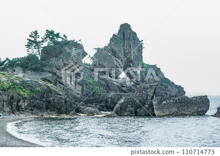 索索吉海岸的「圓岩」 (2016) 索索吉海岸的「圓岩」 (2016) 110714773
