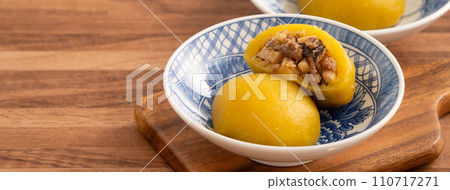 sweet potato bun sweet potato sweet potato sweet potato bun Sweet potato yam bun スイートポテトパン 110717271