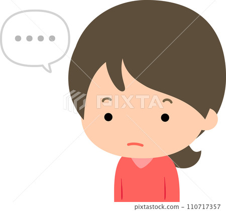 An expressionless woman 110717357