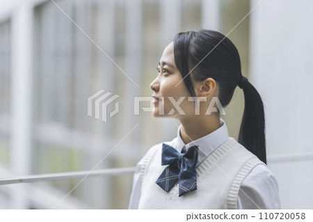 Smiling high school girl profile Photo cooperation: Ariake College of Education and Arts Smiling high school girl profile Photo cooperation: Ariake College of Education and Arts 110720058