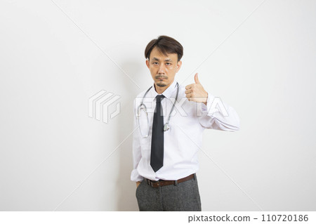 Male asian doctor in medical uniform stethoscope , Healthcare personnel. 110720186