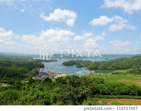 Scenery of Oura, Hizen-cho, Karatsu City (Saga Prefecture) 110721007