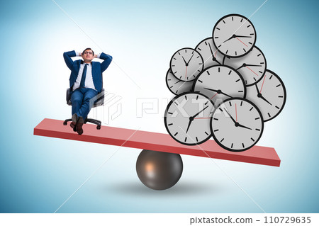 Businessman in deadline and time pressure concept 110729635