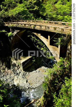 丹澤山地本谷林道 本谷川古橋 瀨戶古橋 110730249