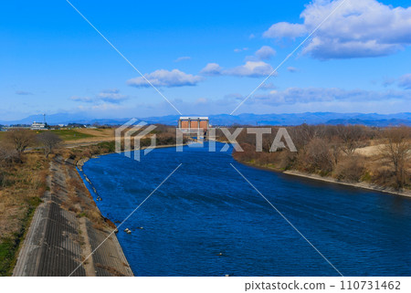 埼玉縣加須市渡良瀨水庫第一排水門周圍 2024 年 1 月 110731462