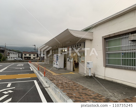 Omi-Nagaoka Station (JR Tokai) Omi-Nagaoka Station (JR Tokai) 110735245