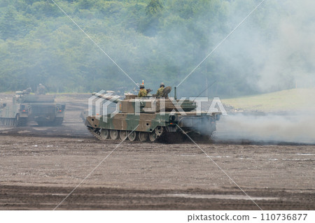 Ground Self-Defense Force Type 90 tank running Ground Self-Defense Force Type 90 tank running 110736877