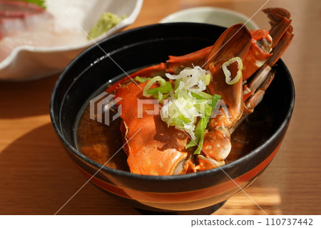 Crab miso soup Crab miso soup 110737442