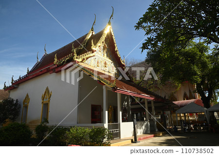 The old Church of Wat Thewa Sangkharam or Wat Nuea is one of the famous old temples in Kanchanaburi Province. With more than 200 years of age, it was built since 1805. 110738502