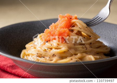 明太子培根蛋麵 110739497