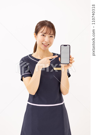 Esthetician smartphone app 110740318