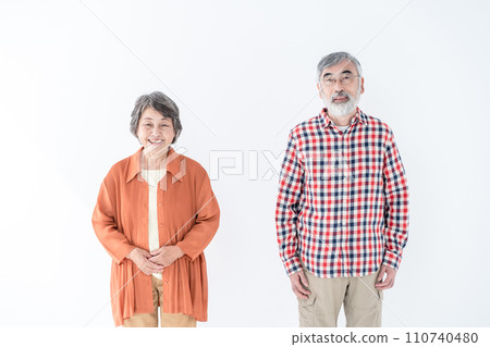 朋友年長夫婦 110740480