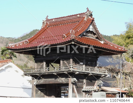岡山縣真庭市的淨土宗寺廟“ Anyoji”:Sanmon 岡山縣真庭市的淨土宗寺廟“ Anyoji”:Sanmon 110740644