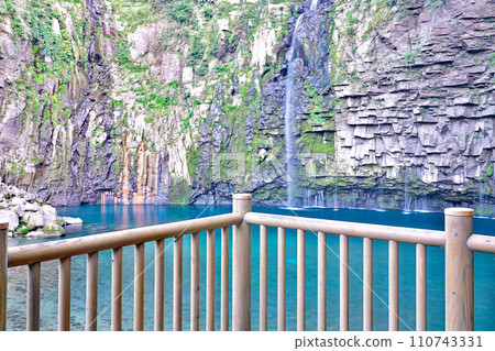 [Ogawa Falls] Tashirogawara, Kinko-machi, Kimozuki-gun, Kagoshima Prefecture 110743331