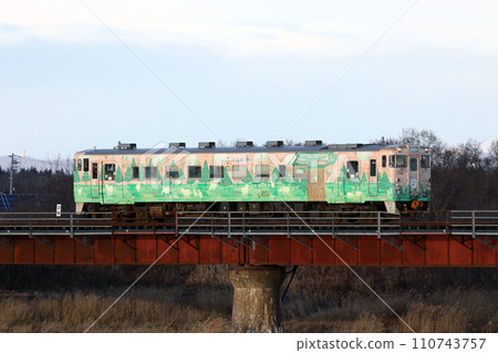 Kiha 40 local train running on the remaining section of Hidaka Main Line Hidaka Line JR Hidaka Main Line Kiha 40 last performance Kiha 40 local train running on the remaining section of Hidaka Main Line Hidaka Line JR Hidaka Main Line Kiha 40 last performance 110743757