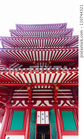 大阪市聖德太子創建的四天王寺五層寶塔（垂直構圖），1800 年 110744321